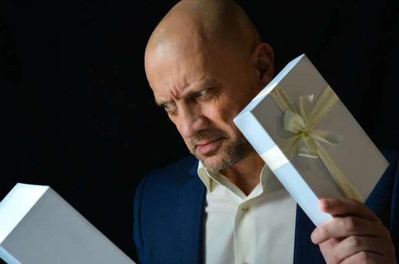 16 Dreadful Birthday Gifts Men Absolutely Dread